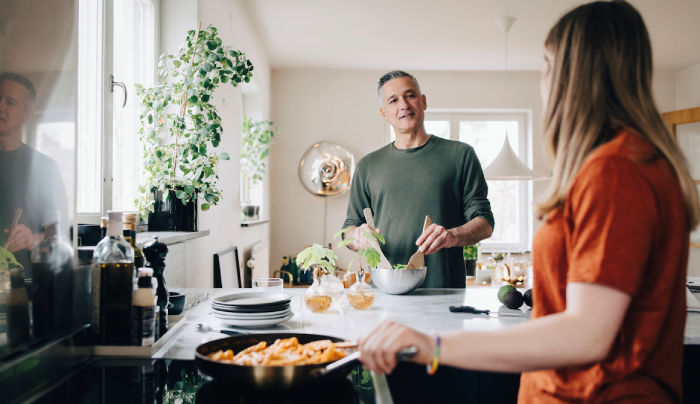 Cooking Class as Experiential Ideas for Dad’s Christmas Gift