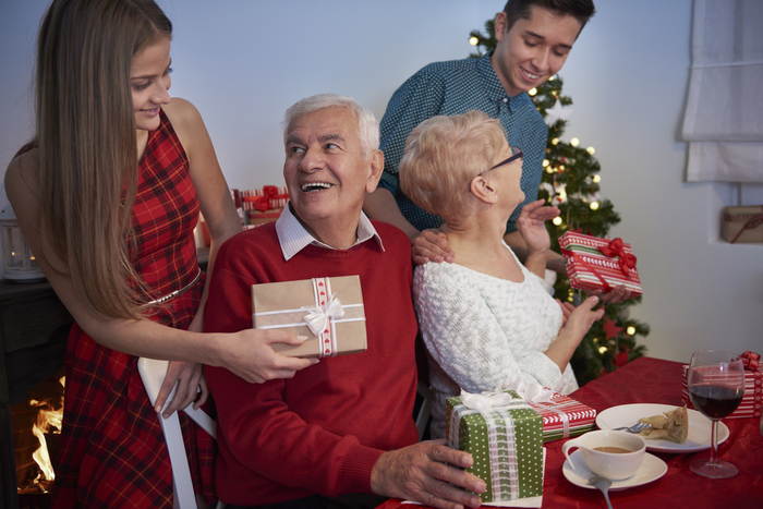 Christmas Gift Ideas for Grandma and Grandpa Warm Their Heart